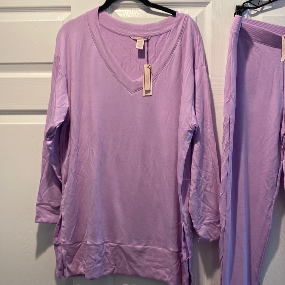 Brand New with tags Victorias Secret loungewear size large